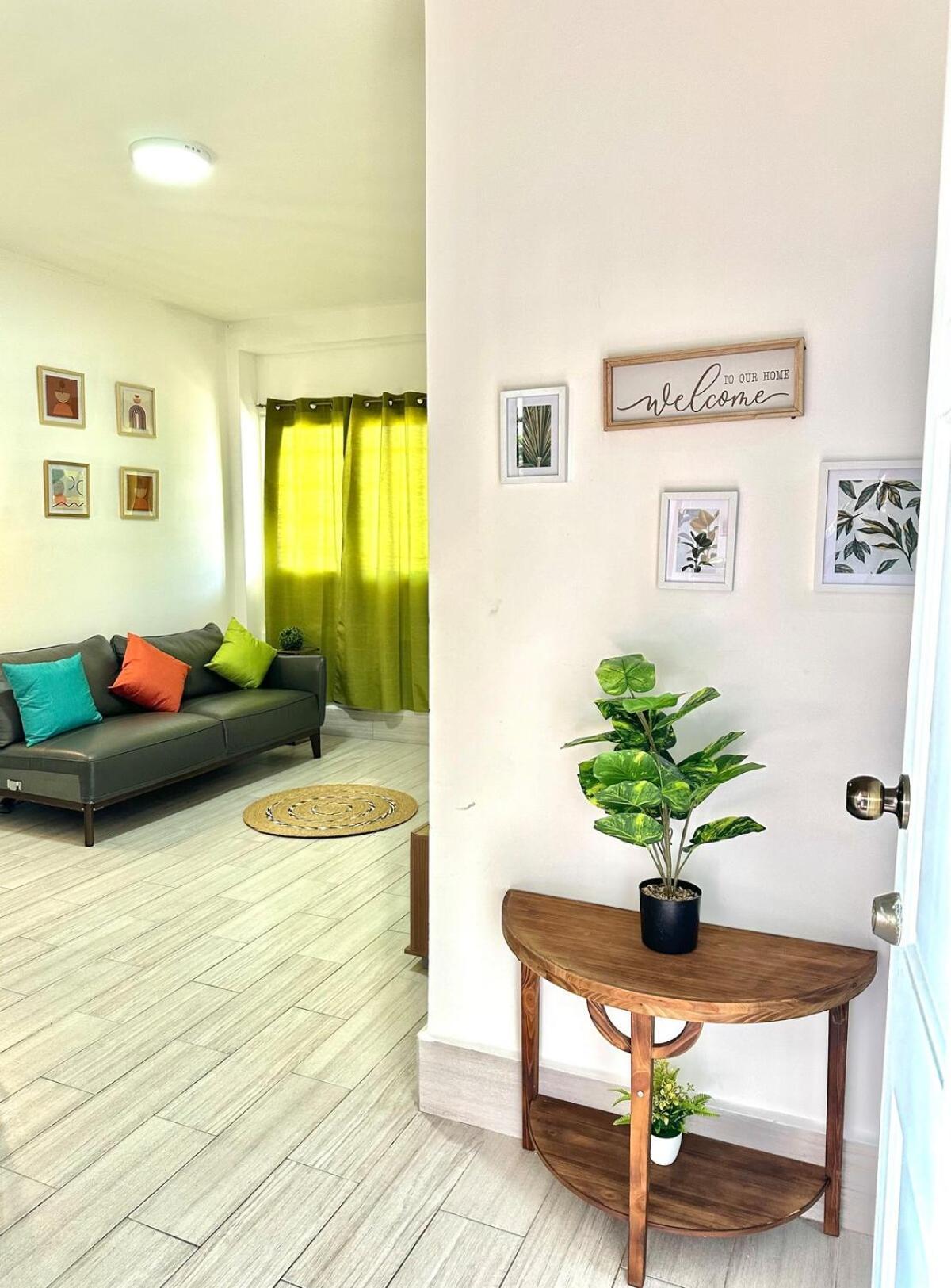 Apartment Confort Casco Antiguo Pty Color